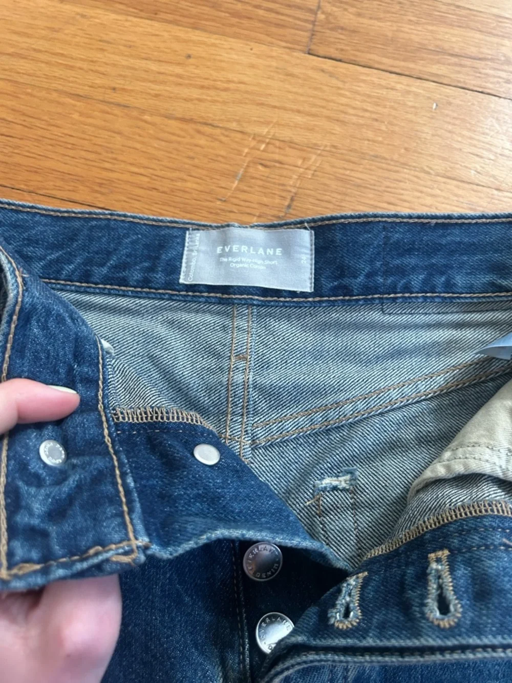 Everlane "The Rigid Way-High Short" - Picture 3 of 5